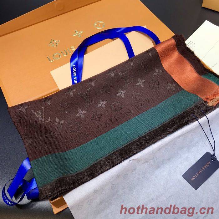 Louis Vuitton Scarf LVS00174